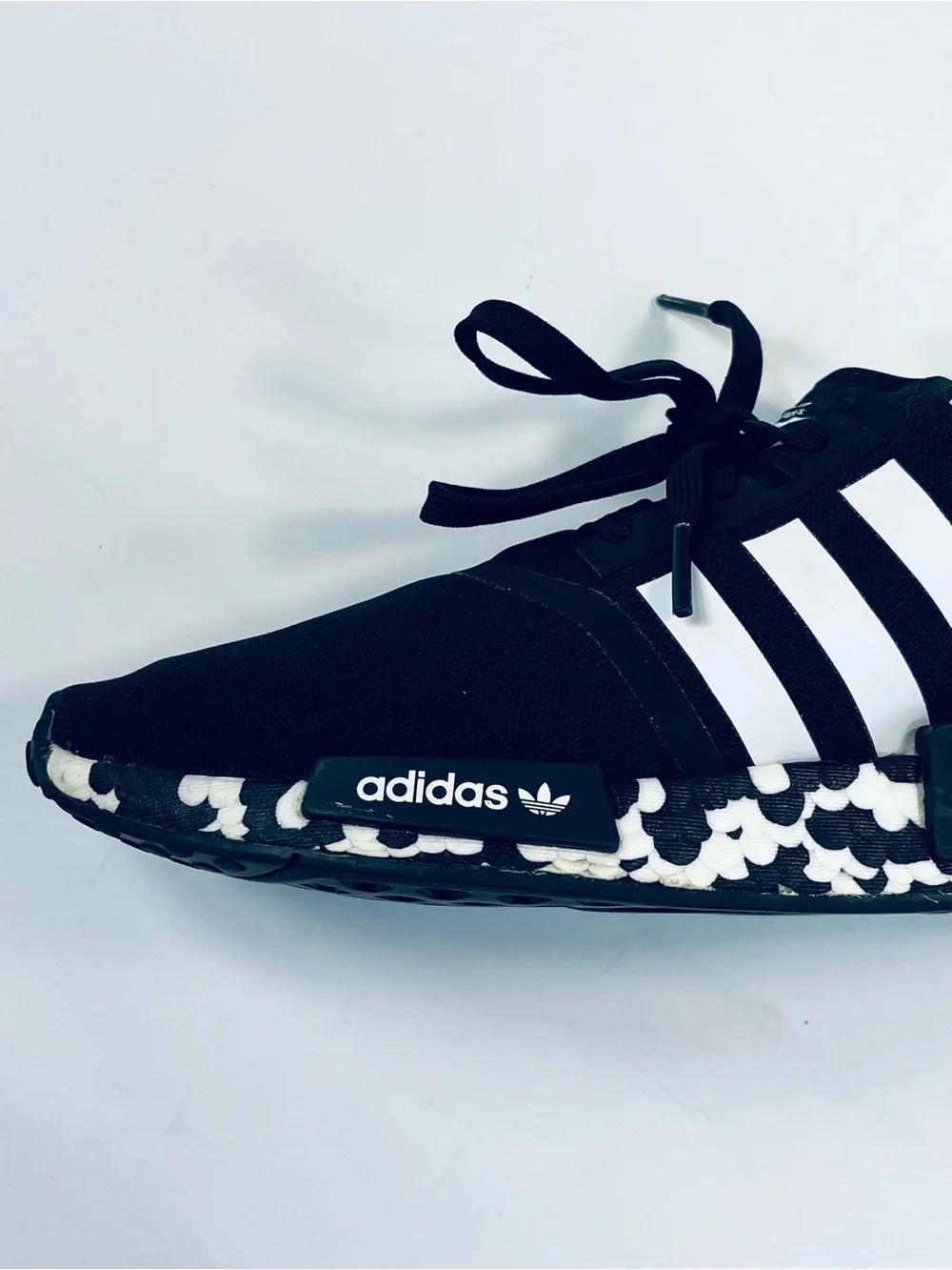 Adidas Youth NMD R 1 Running Shoes #GW9594 Black White Speckled Boys:6 Sneakers